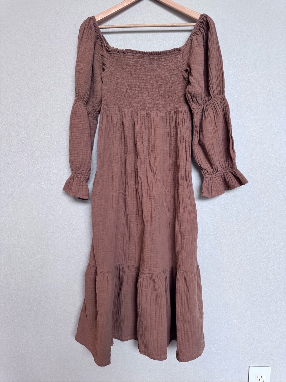 Quince Organic Cotton Gauze Maternity Smocked Ruffle HemLong Sleeve Midi Dress M